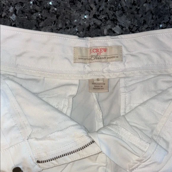 J. Crew White Cargo Shorts with Tailored Cotton Blend - Picture 4 of 4